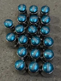 Гайки колесные D1 сталь M12*1.25 (синий) УЦЕНКА