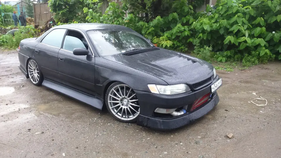 Передние крылья для Toyota Mark2 X90 +20mm
