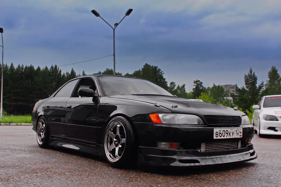 Комплект накладок Vertex для Toyota Mark2 X90