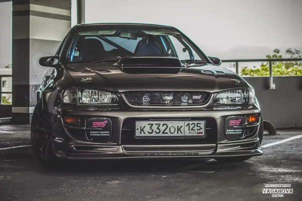 Накладка C-West на передний бампер для Impreza gc8 ver.6 WRX STI