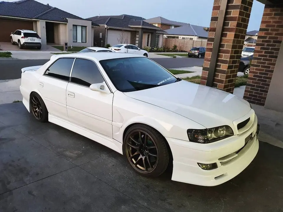 Передние крылья Kunny’z для Toyota Chaser X100 +20mm
