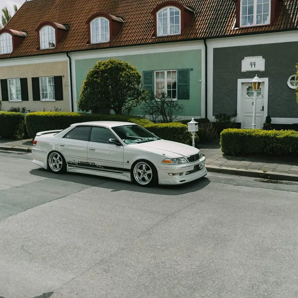 Комплект накладок Vertex для Toyota Mark2 X100