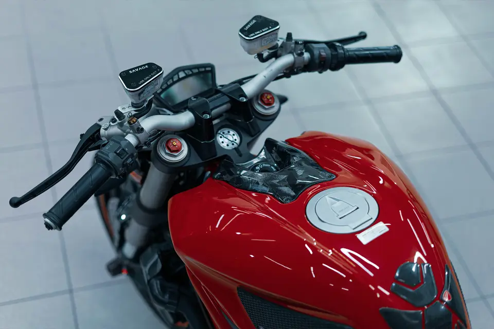 Forged Carbon Key Cover для Ducati Streetfighter 2009 — 2015