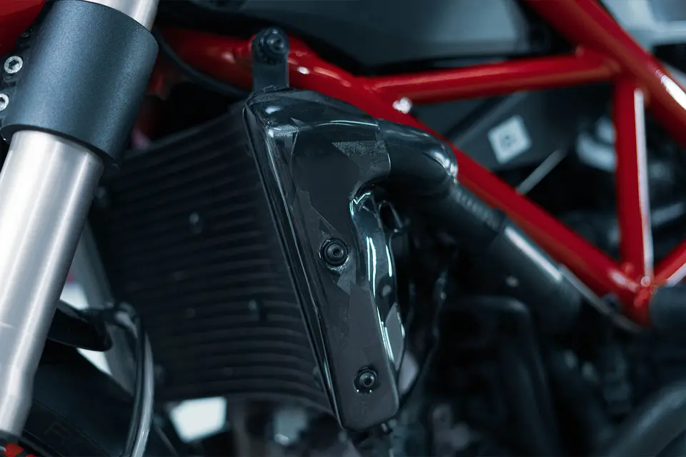 Forged Carbon Radiator Covers для Ducati Streetfighter 2009 — 2015