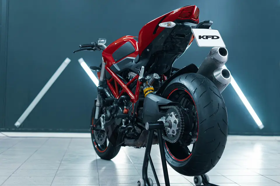 Forged Carbon накладка под хвост для Ducati Streetfighter 2009 — 2015