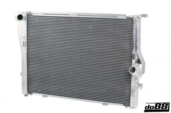 BMW E92 Aluminum Radiator