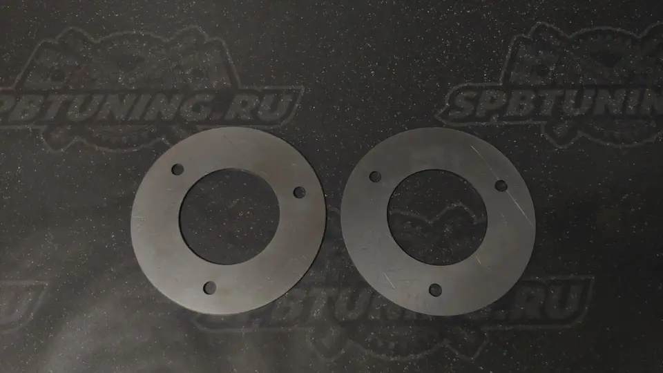 Пластины Tuning Toys для усиления передних стаканов BMW E36