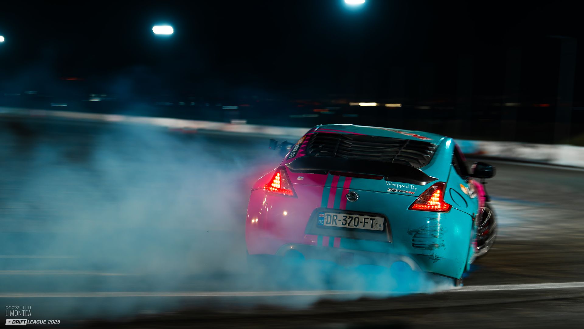 სევასტიან მალიხინის Nissan 370Z ღამის დრიფტში Lilo Arena-ზე